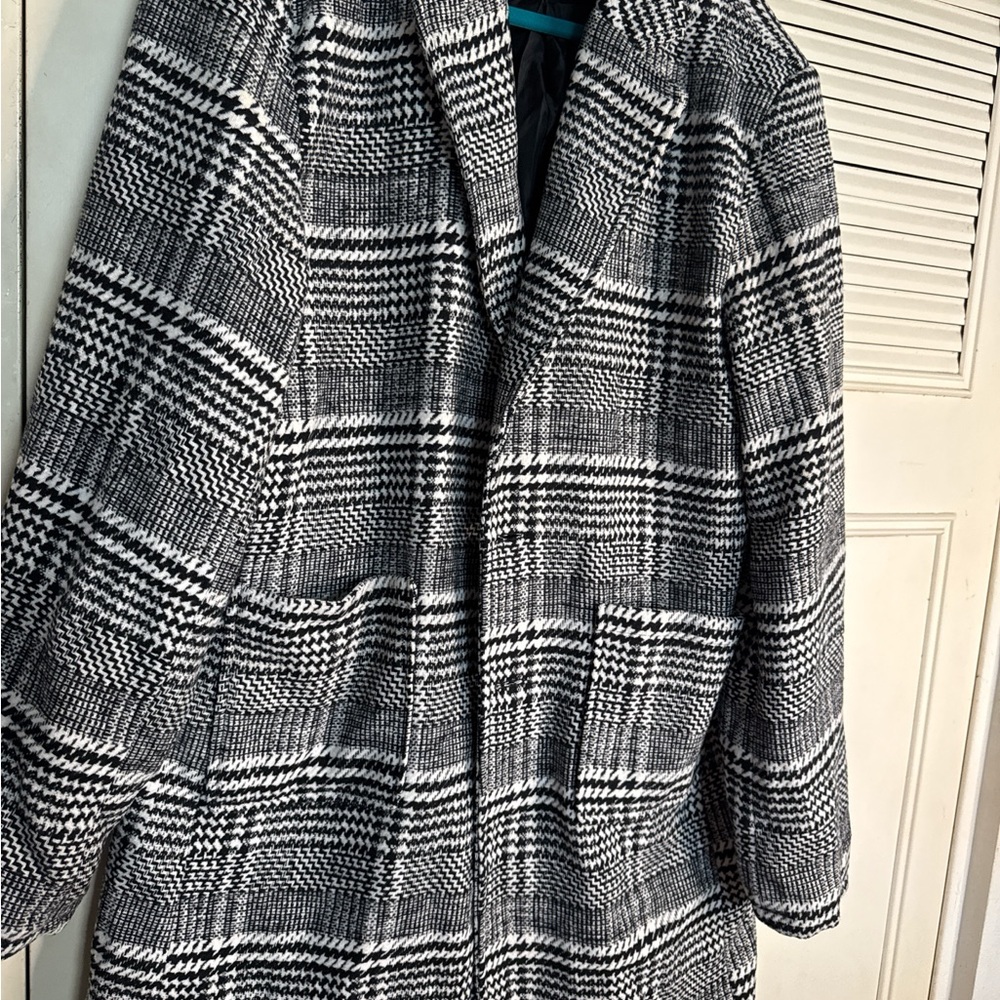 Chic Black and White Checkered Pea Coat